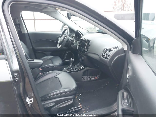 3C4NJDBB6JT396108 Jeep Compass Altitude 4x4