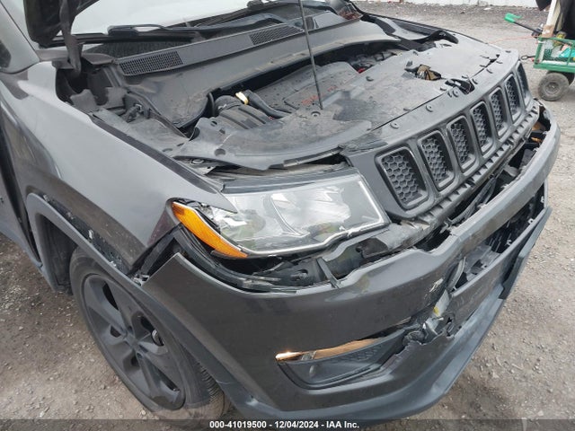 3C4NJDBB6JT396108 Jeep Compass Altitude 4x4