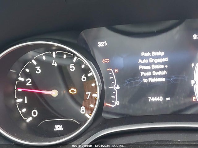 3C4NJDBB6JT396108 Jeep Compass Altitude 4x4
