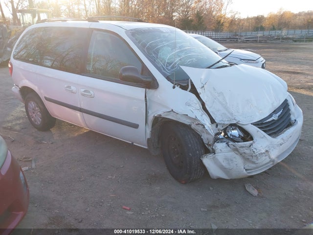41019533 :رقم المزاد ، 1A4GP45R66B748851 vin ، 2006 Chrysler Town & Country مزاد بيع