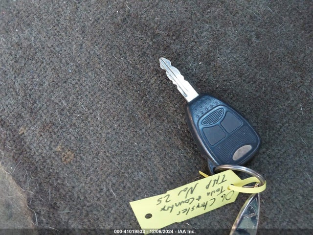 Aukcja sprzedaży 2006 Chrysler Town & Country, vin: 1A4GP45R66B748851, numer aukcji: 41019533