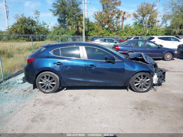 3MZBN1L38JM252127 Mazda Mazda3 Touring