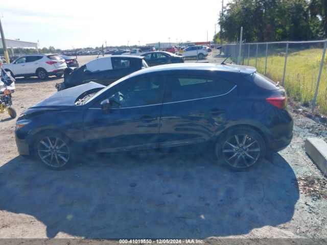 3MZBN1L38JM252127 Mazda Mazda3 Touring