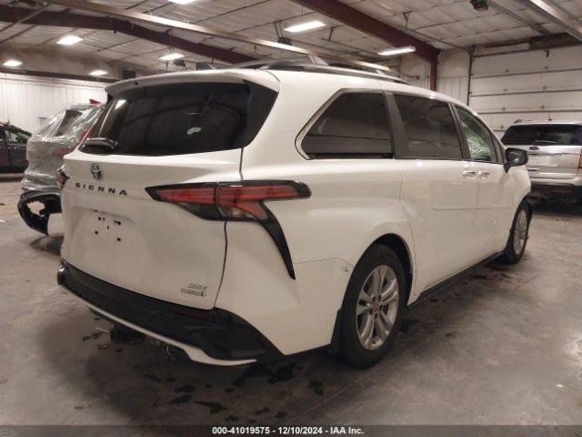 5TDDSKFC1PS108059 Toyota Sienna Xse