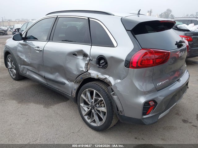 KIA Niro Touring Se 2022 KNDCC3LC3N5537175 Image 3
