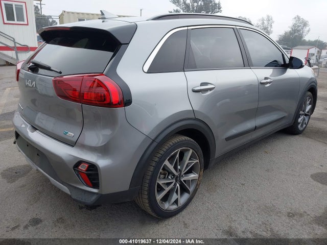 KIA Niro Touring Se 2022 KNDCC3LC3N5537175 Image 4