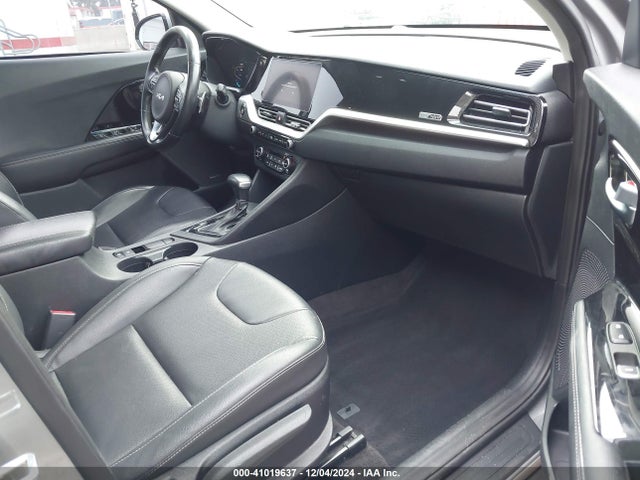 KIA Niro Touring Se 2022 KNDCC3LC3N5537175 Image 5