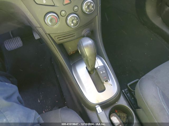 3GNCJNSB9GL248998 Chevrolet Trax 1ls