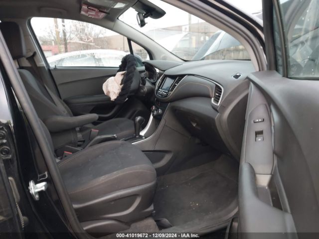 3GNCJKSB2LL190936 Chevrolet Trax Fwd Ls