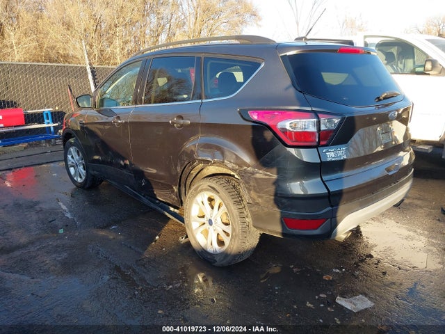 Ford ESCAPE SE 2017 1FMCU9GD2HUD25490 Image 3