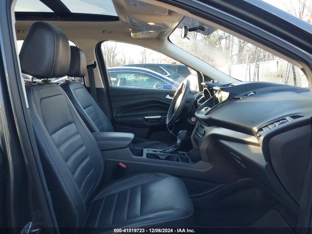 Ford ESCAPE SE 2017 1FMCU9GD2HUD25490 Image 5