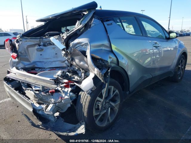 JTNKHMBX1L1071608 Toyota C-HR XLE