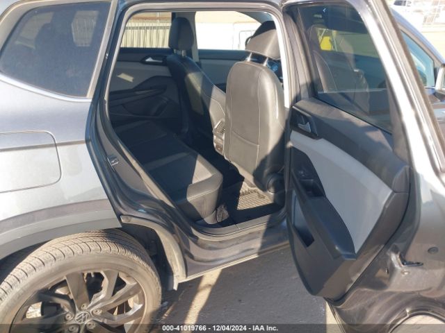3VVLX7B29NM076273 Volkswagen Taos 1.5t Se