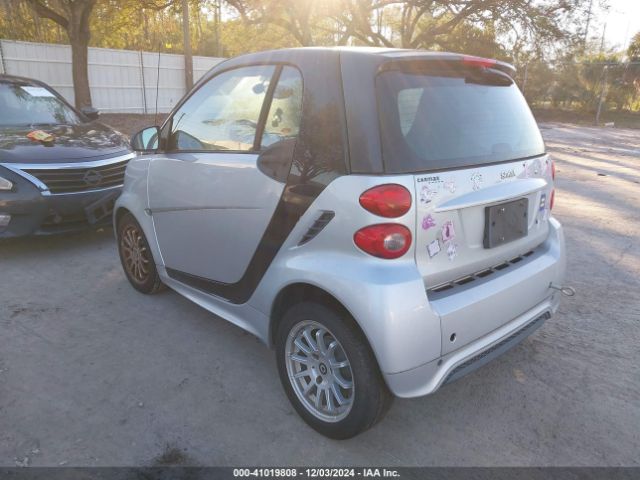 WMEEJ3BA3EK762567 Smart Fortwo Passion/pure