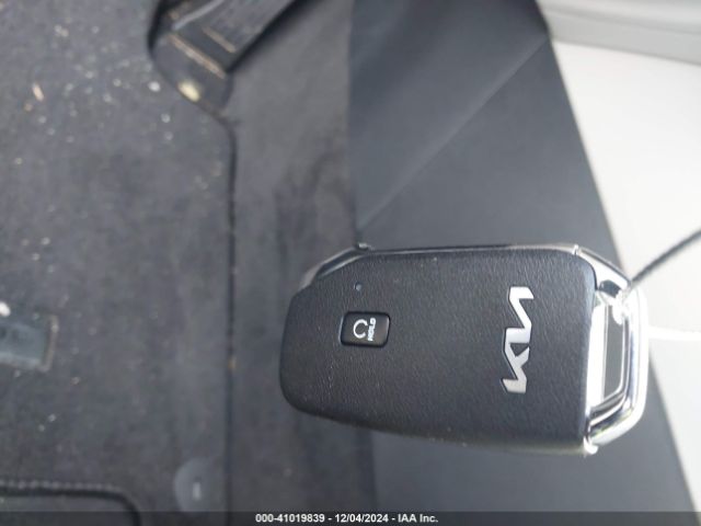 KNDPVCDF3S7344805 KIA Sportage Ex