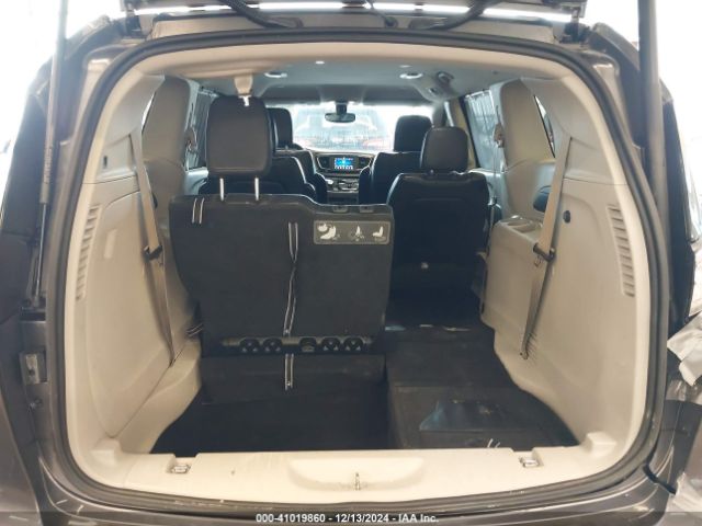2C4RC1BG3KR685540 Chrysler Pacifica Touring L