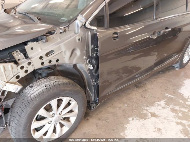 2C4RC1BG3KR685540 Chrysler Pacifica Touring L