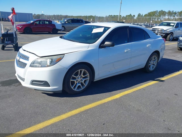 Chevrolet MALIBU 1LT 2014 1G11C5SL2EF220110 Image 2