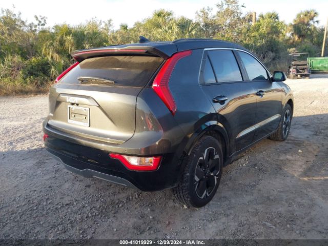 KNDCR3L13P5061350 KIA Niro Ev Wind
