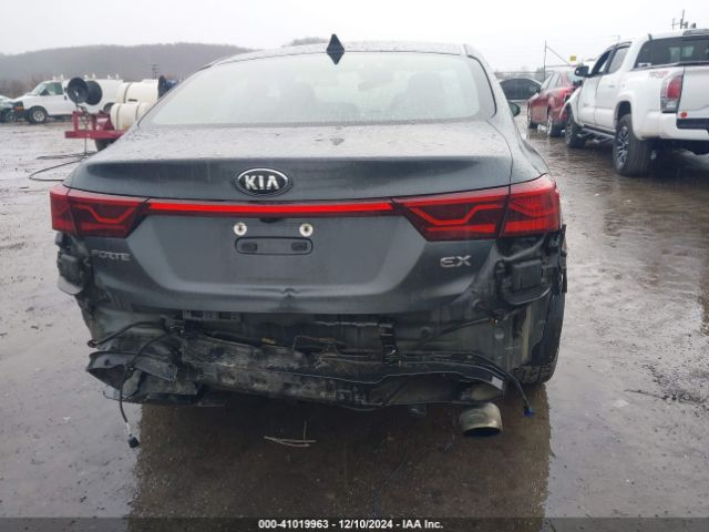 3KPF54AD2KE028414 KIA FORTE EX