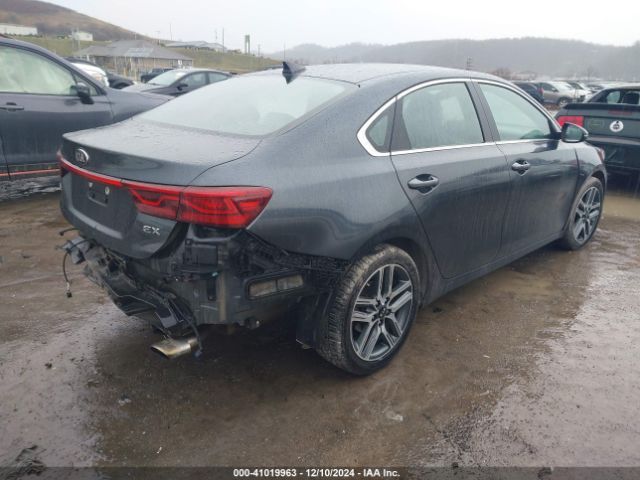 3KPF54AD2KE028414 KIA FORTE EX