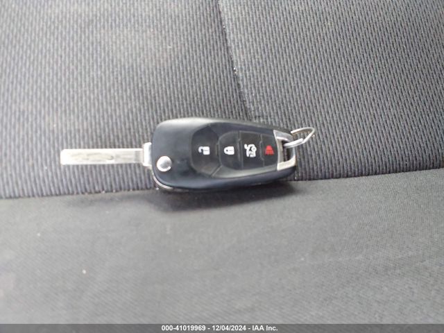 1G1BC5SMXH7258132 Chevrolet Cruze Ls Auto