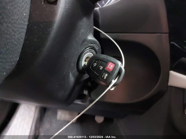 5YFBURHE0FP257255 Toyota COROLLA LE