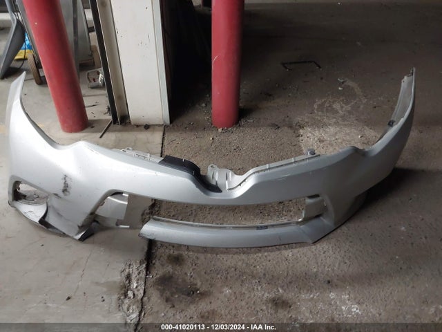 5YFBURHE0FP257255 Toyota COROLLA LE