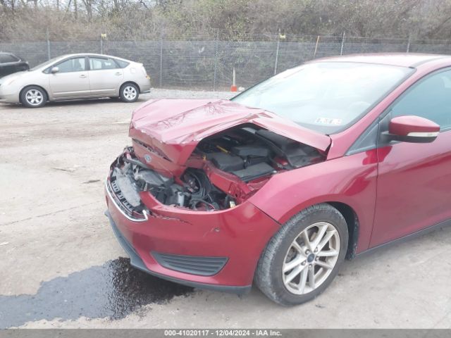1FADP3K29FL381325 Ford FOCUS SE