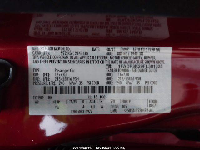 1FADP3K29FL381325 Ford FOCUS SE