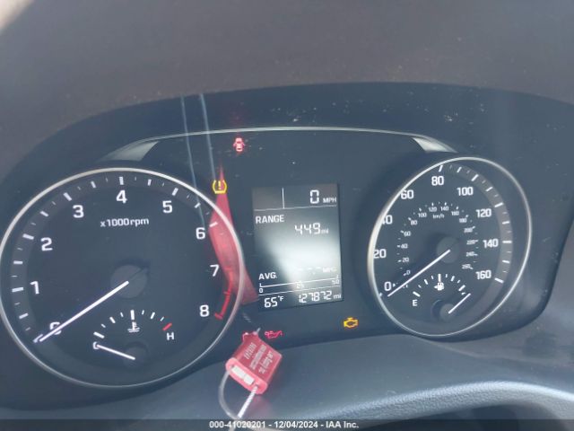 KMHD74LF8HU282246 Hyundai ELANTRA SE