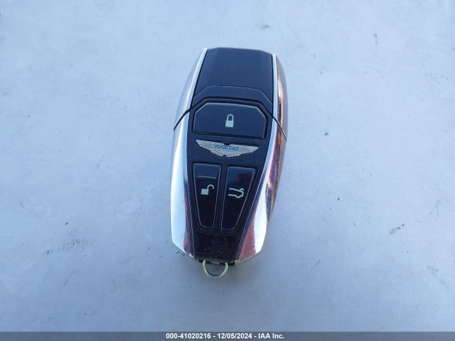 SCFSMGAW0MGN05561 Aston Martin Vantage Automatic