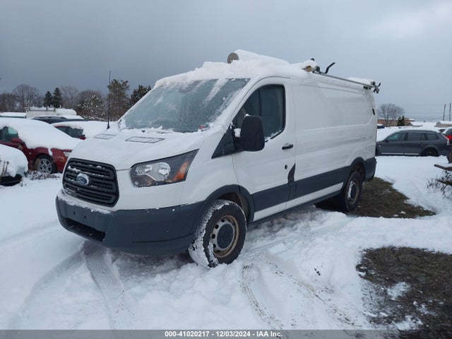 Ford Transit-250 2018 1FTYR1ZM2JKA60744 Image 2