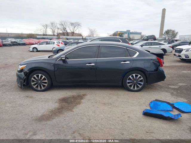 1N4AL3AP1HC184972 Nissan Altima 2.5 Sl