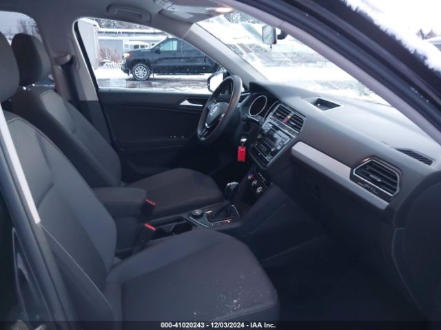 2021 VOLKSWAGEN TIGUAN 3VV0B7AX5MM004905 Photo 4