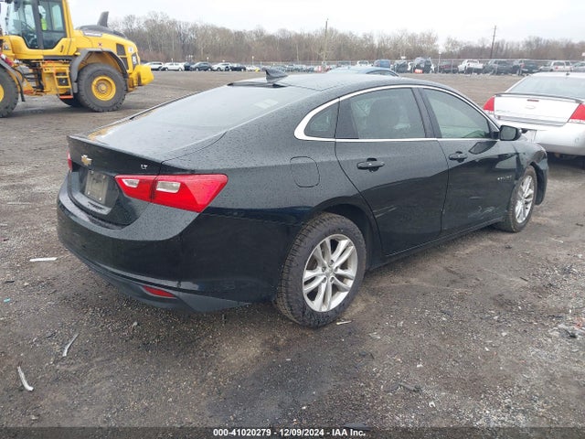 Chevrolet MALIBU LT 2018 1G1ZD5ST7JF123527 Image 4