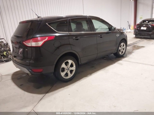 Ford ESCAPE SE 2016 1FMCU0G7XGUA28391 Image 4
