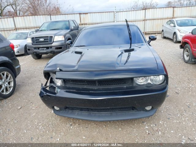 2C3CDYAGXEH274017 Dodge Challenger Sxt Plus