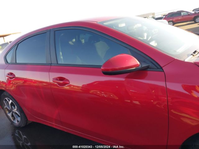 3KPF24AD9ME387707 KIA Forte Lxs