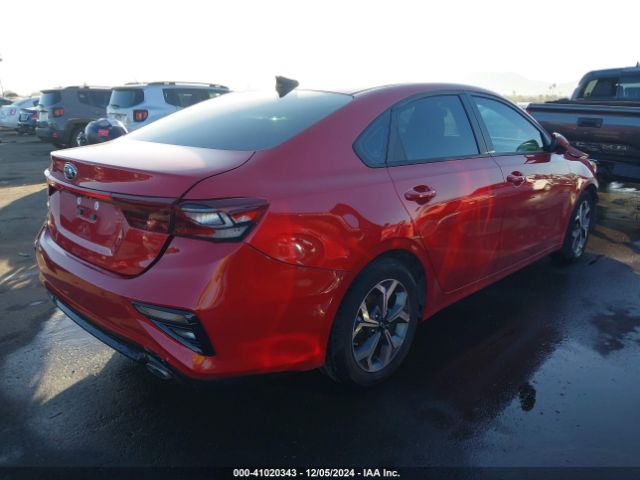 3KPF24AD9ME387707 KIA Forte Lxs