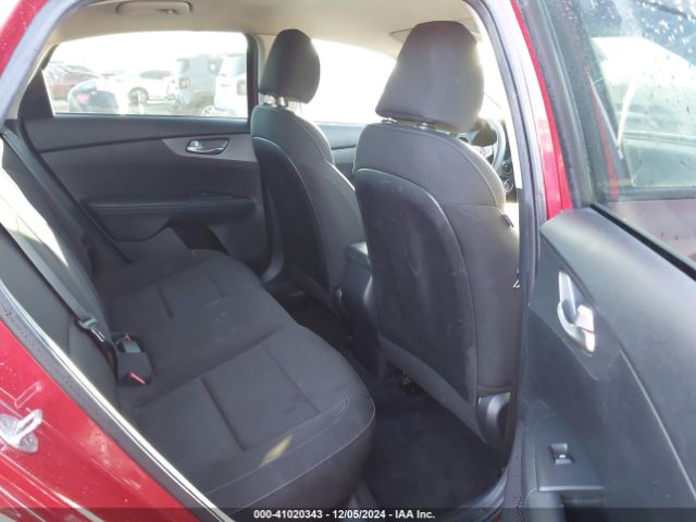 3KPF24AD9ME387707 KIA Forte Lxs