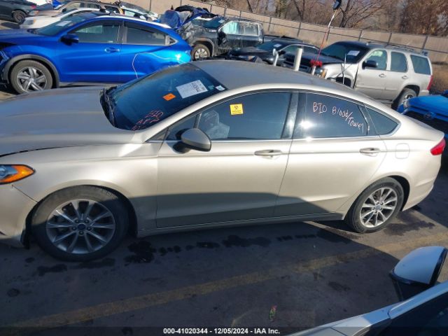 3FA6P0HD2HR242206 Ford FUSION SE