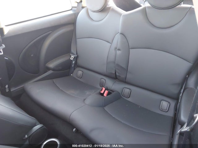 2011 MINI COOPER WMWSU3C56BT098004 Photo 7