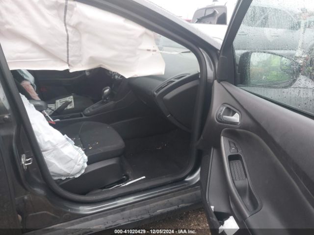 1FADP3H26HL263744 Ford FOCUS SEL