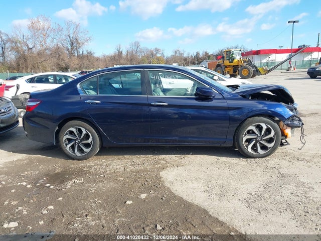 Honda ACCORD EX 2017 1HGCR2F74HA072944 Image 14