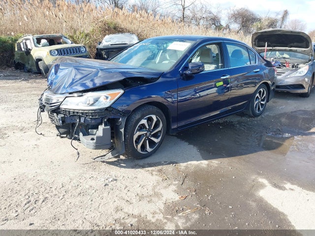 Honda ACCORD EX 2017 1HGCR2F74HA072944 Image 2