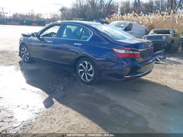 Honda ACCORD EX 2017 1HGCR2F74HA072944 Image 3