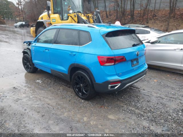 2022 VOLKSWAGEN TAOS 3VVLX7B22NM040697 Photo 2
