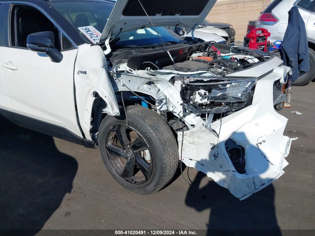 JTMEWRFVXKD505289 Toyota Rav4 Hybrid Xse