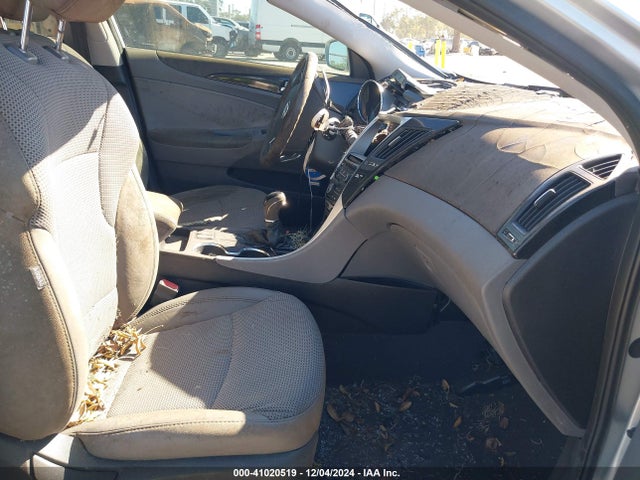 5NPEC4AB7EH905785 Hyundai Sonata Se 2.0t